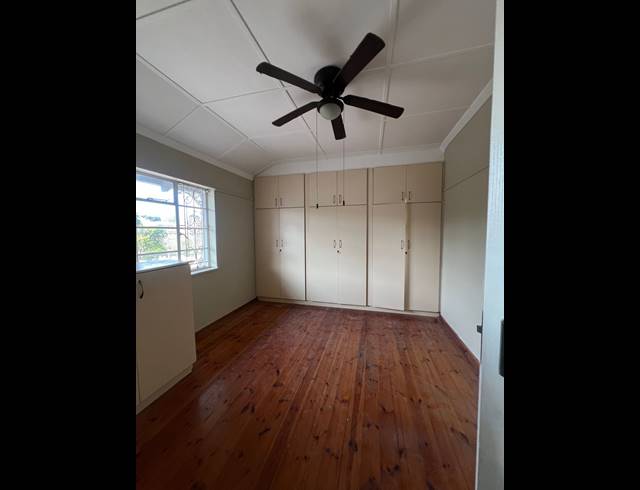 3 BEDROOM HOUSE TO LET IN OVERPORT